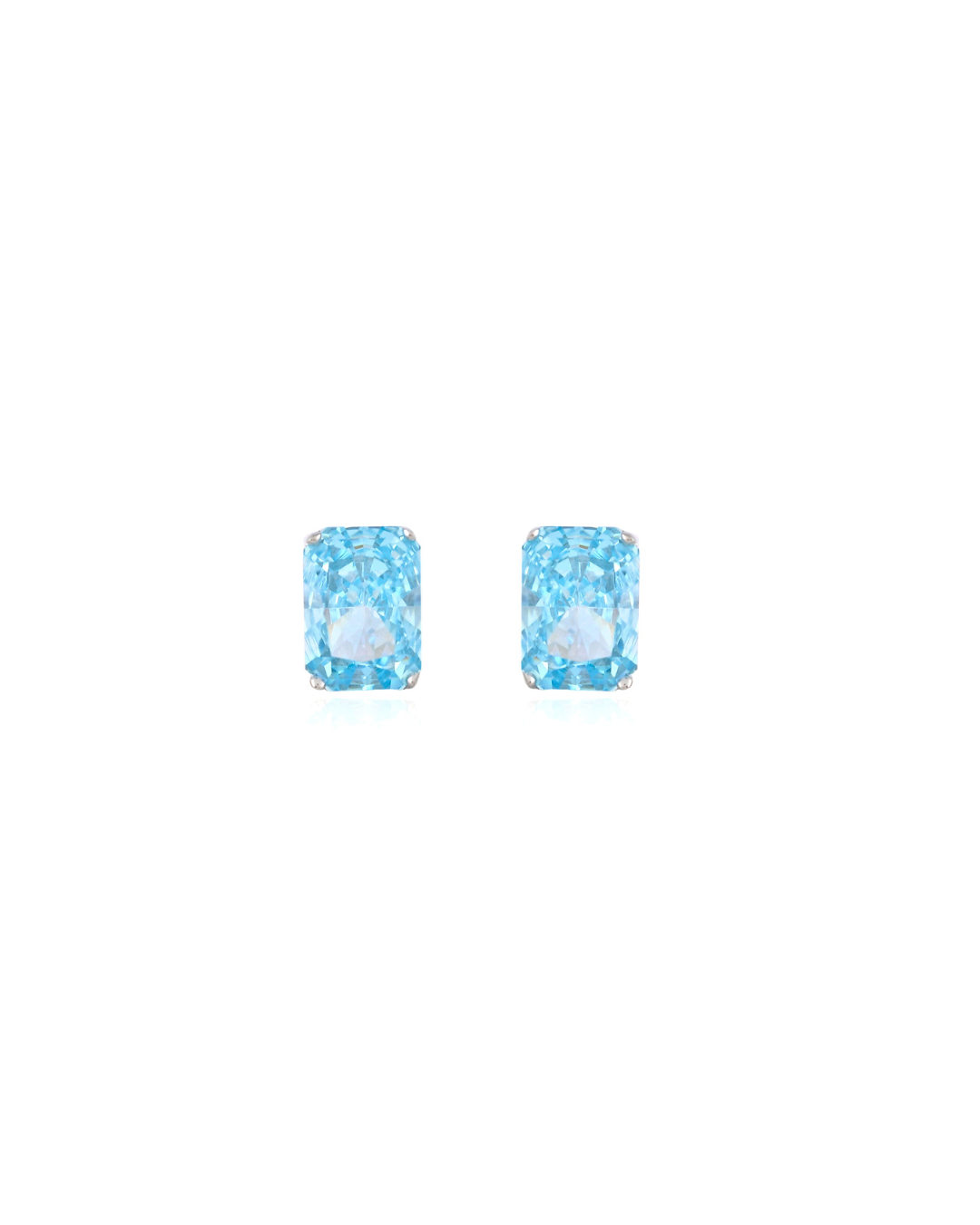 Ice-Cut A5 Premium CZ Studs In Silver