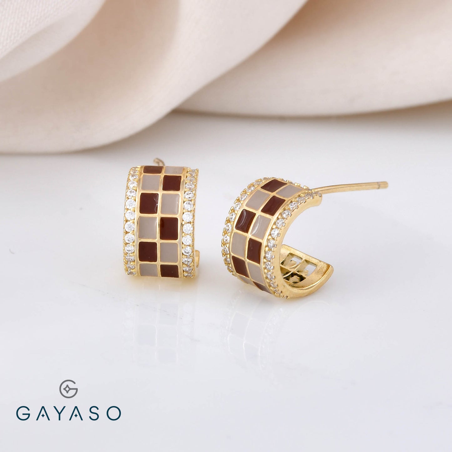 Checkered Enamel Half Bali Earring
