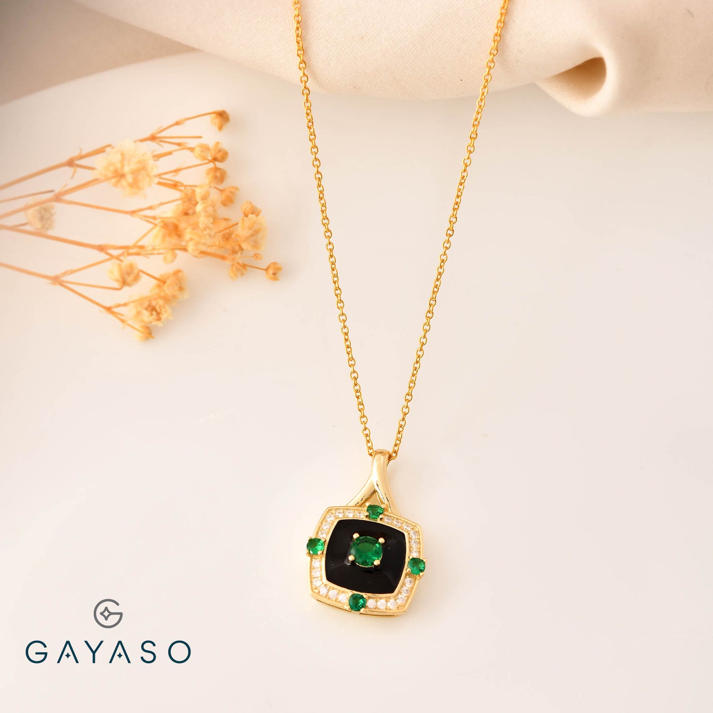 Bold And Royal Combination Pendant Set For Her