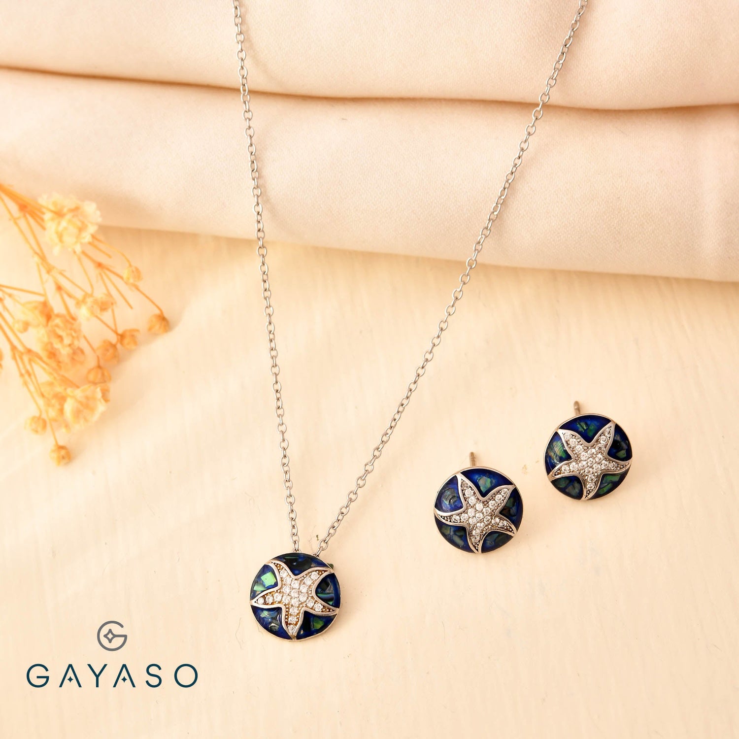 Seashell Sparkle Silver Collection