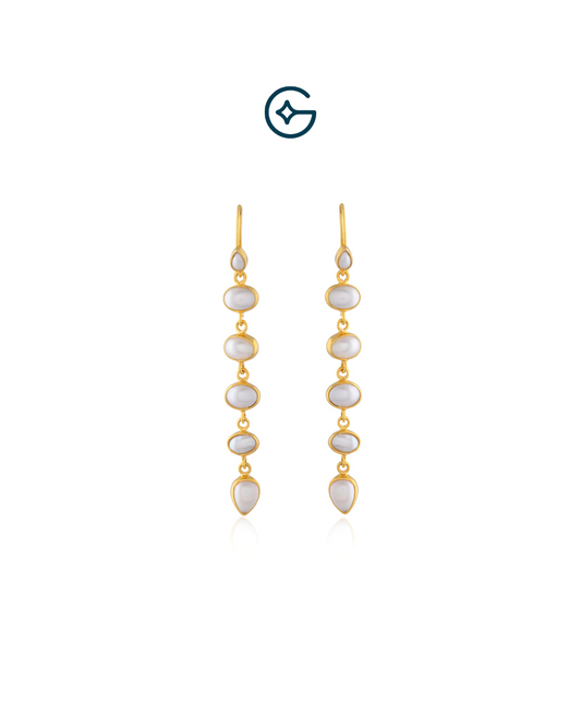 Natural Freshwater Pearl Line Dangler Earrings In Silver