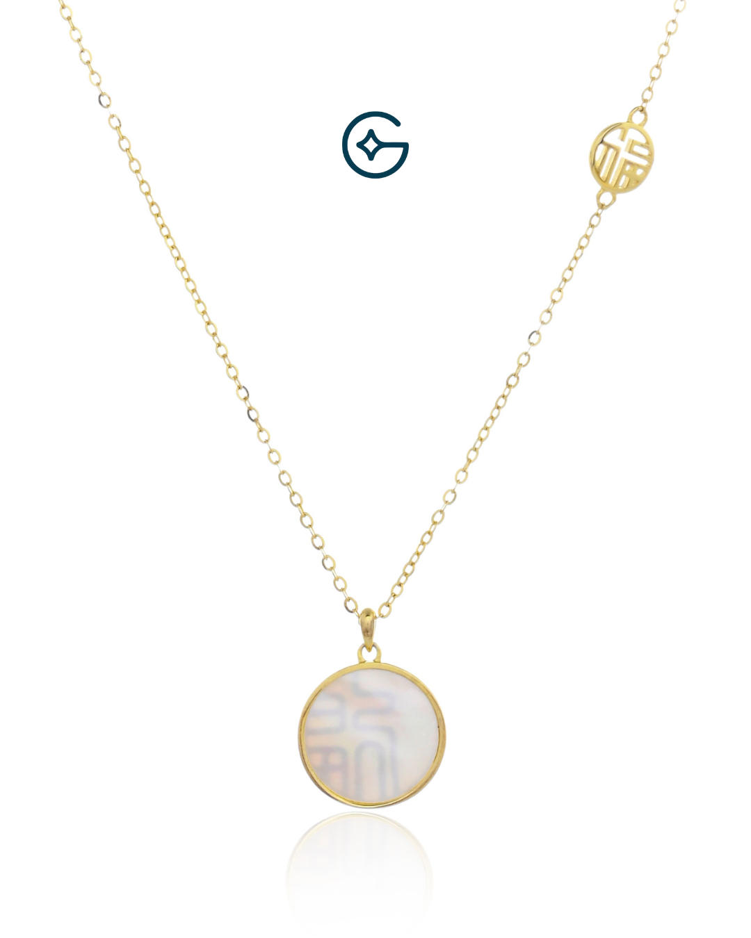 Stylish Mother Of Pearl Necklace In Silver