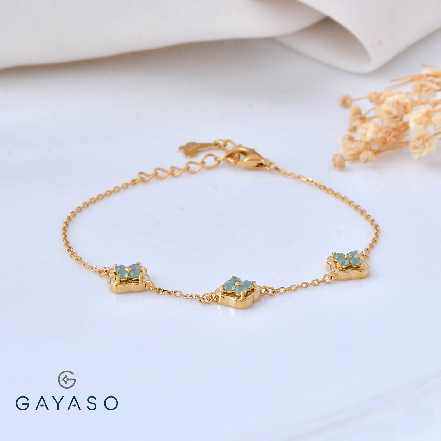 Four Leaf Round CZ Flower Bracelet