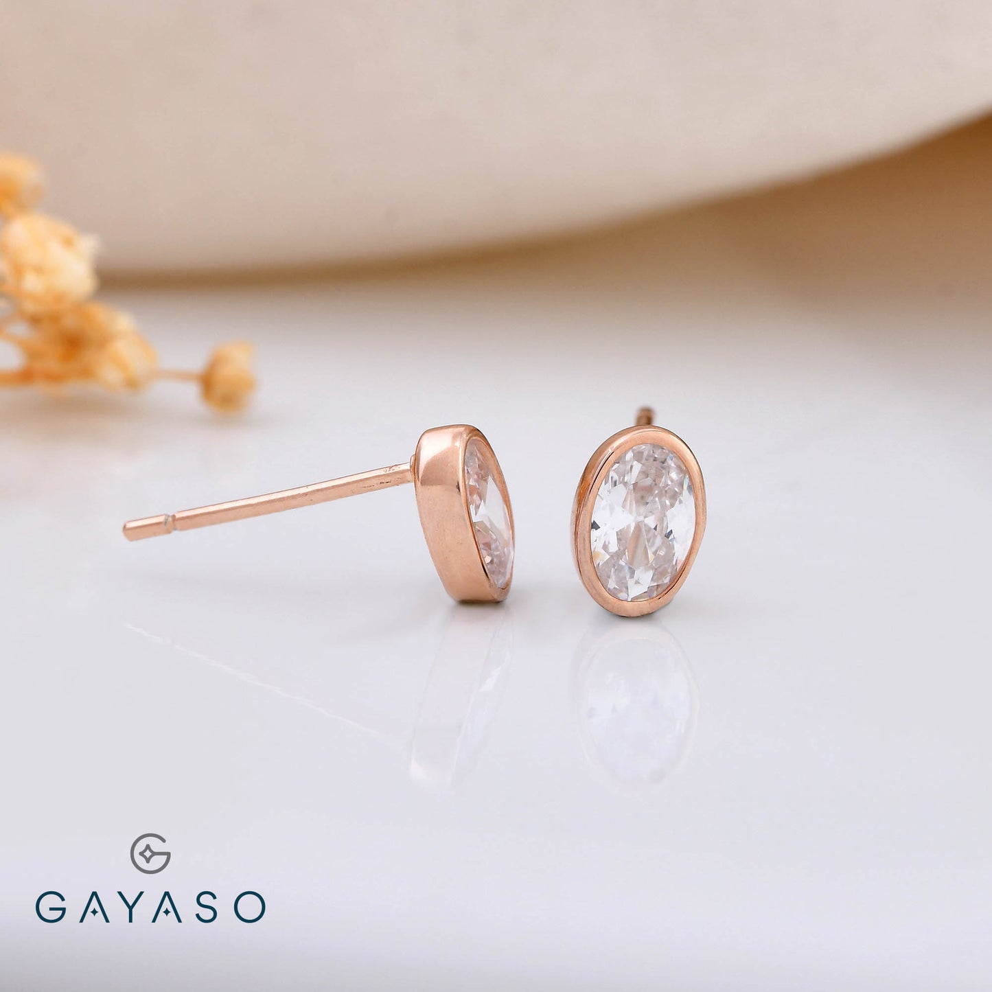 Oval solitare Rose Gold Plating Studs In Silver