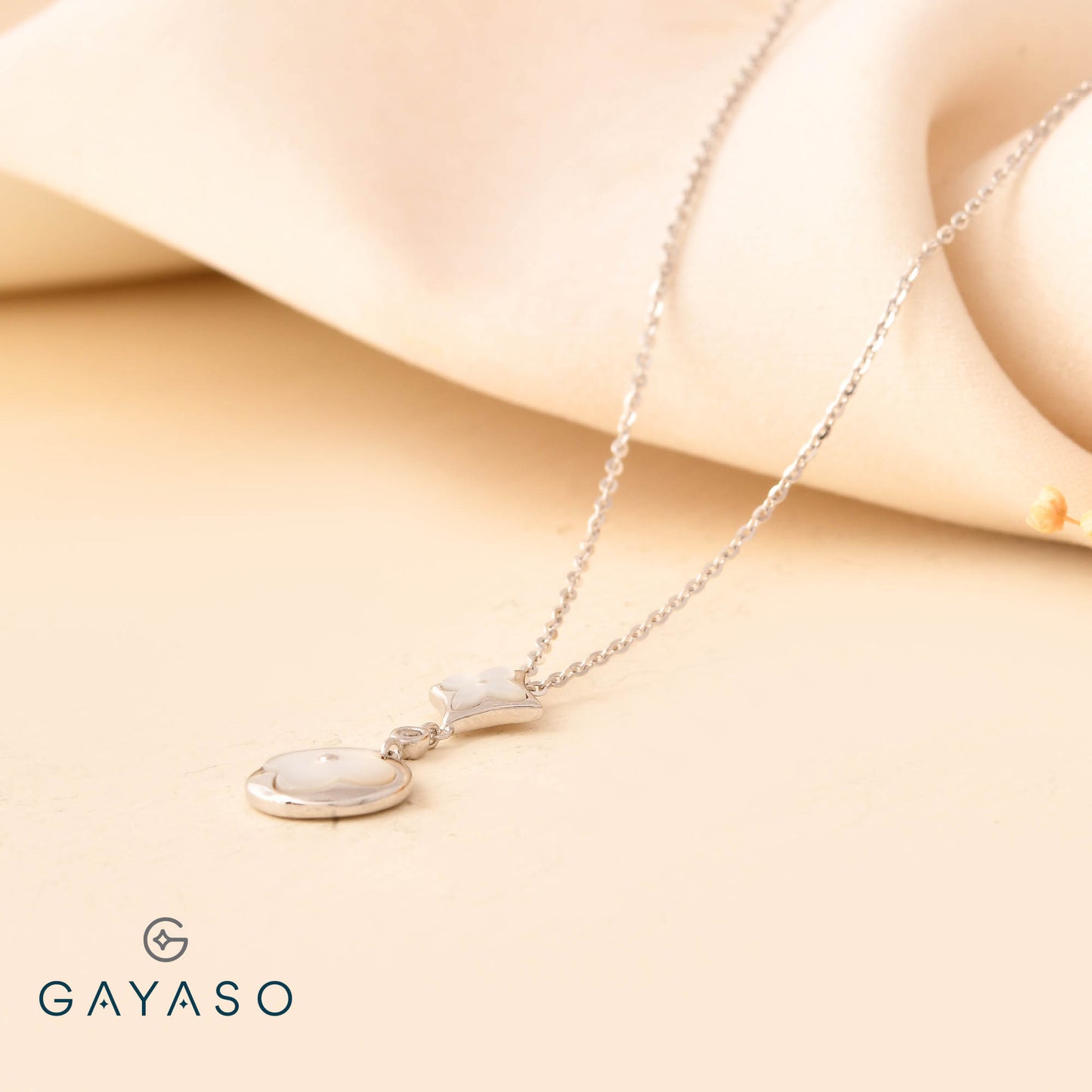 Vancleef Inspired Designer Beauty Pendant