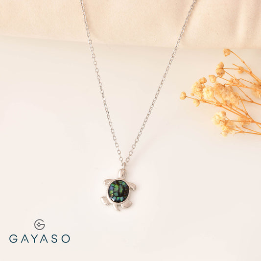 Lucky Charm Tortoise Pendant In Set