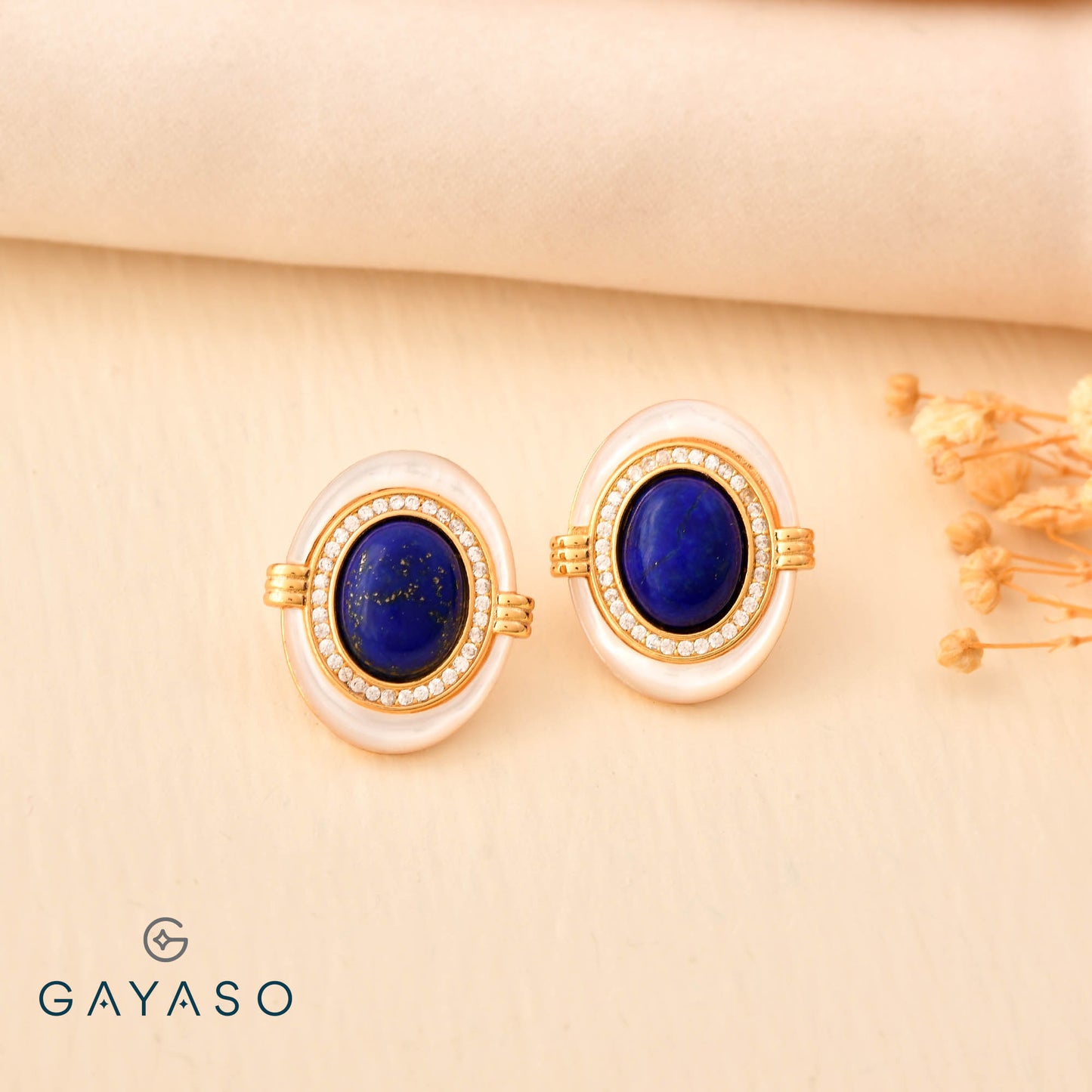 Far Size Oval Lapis Pendant Set For Her